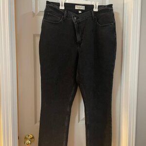 Abercrombie - 90's Slim Straight Curve Love - Criss Cross Waist - Size 32